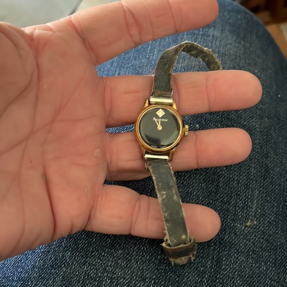 Vintage Waltham ladies watch - Picture 2 of 3